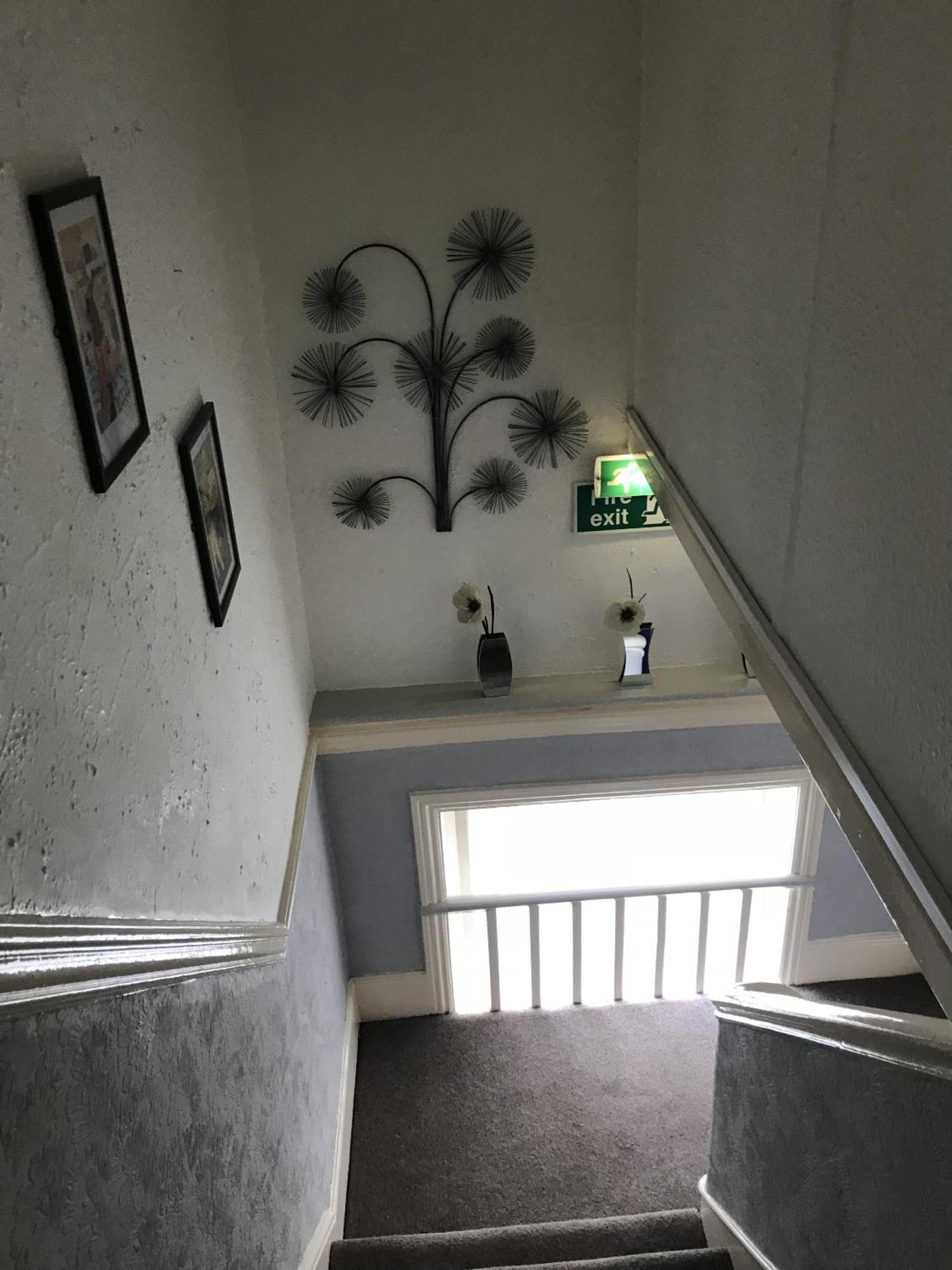 Westbourne House Bed & Breakfast Блекпул Екстериор снимка