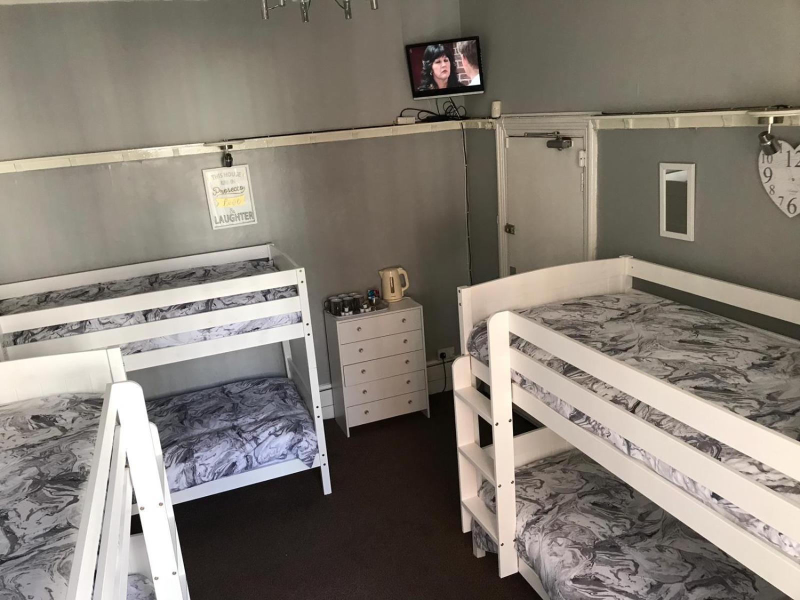 Westbourne House Bed & Breakfast Блекпул Екстериор снимка