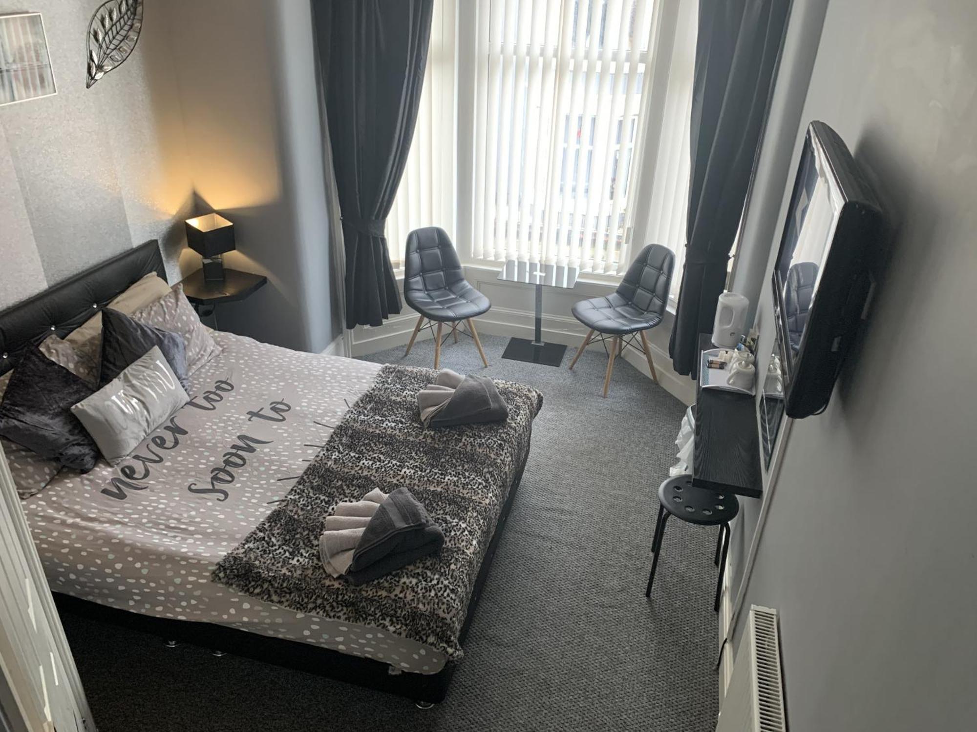 Westbourne House Bed & Breakfast Блекпул Екстериор снимка