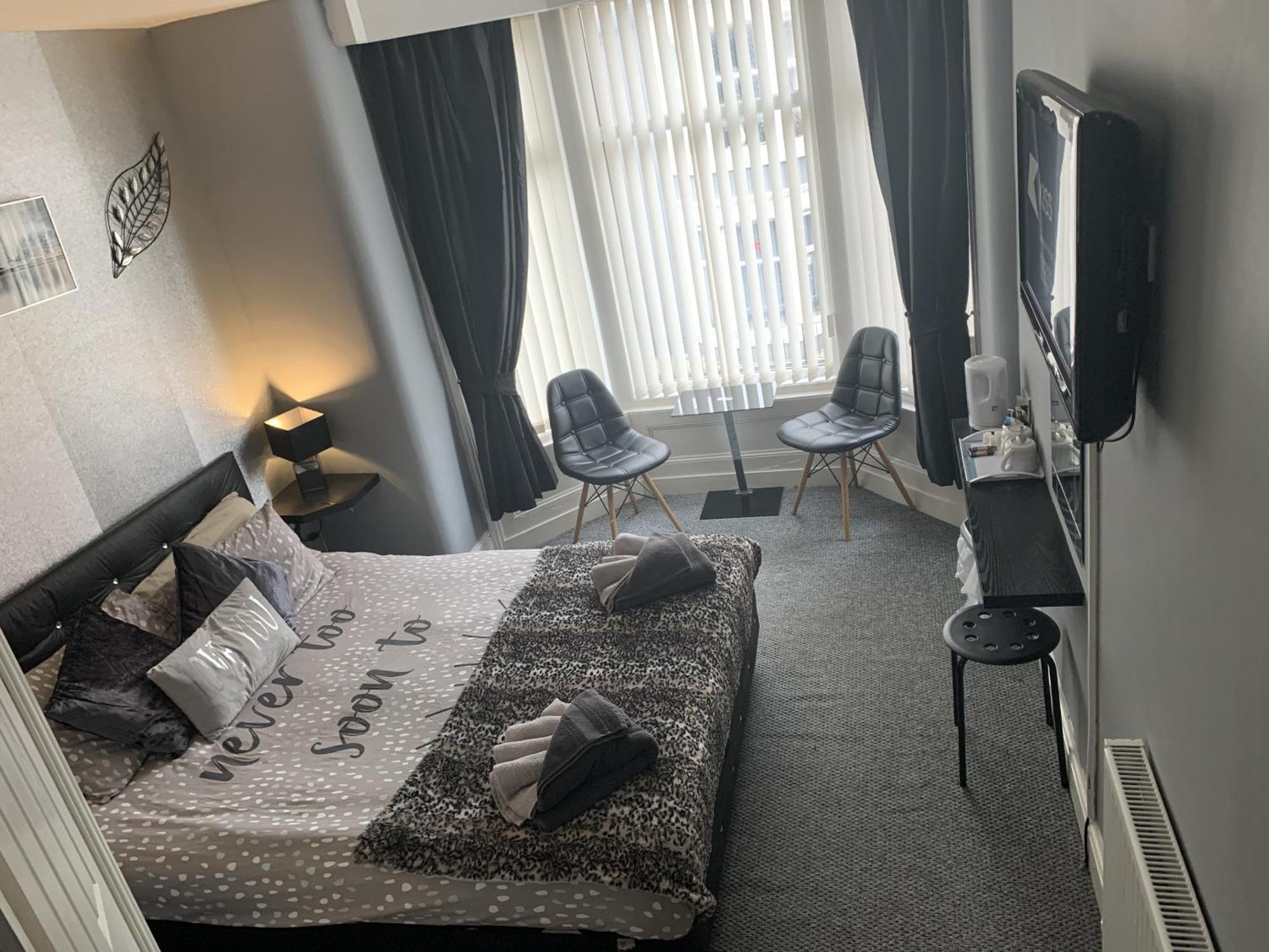 Westbourne House Bed & Breakfast Блекпул Екстериор снимка